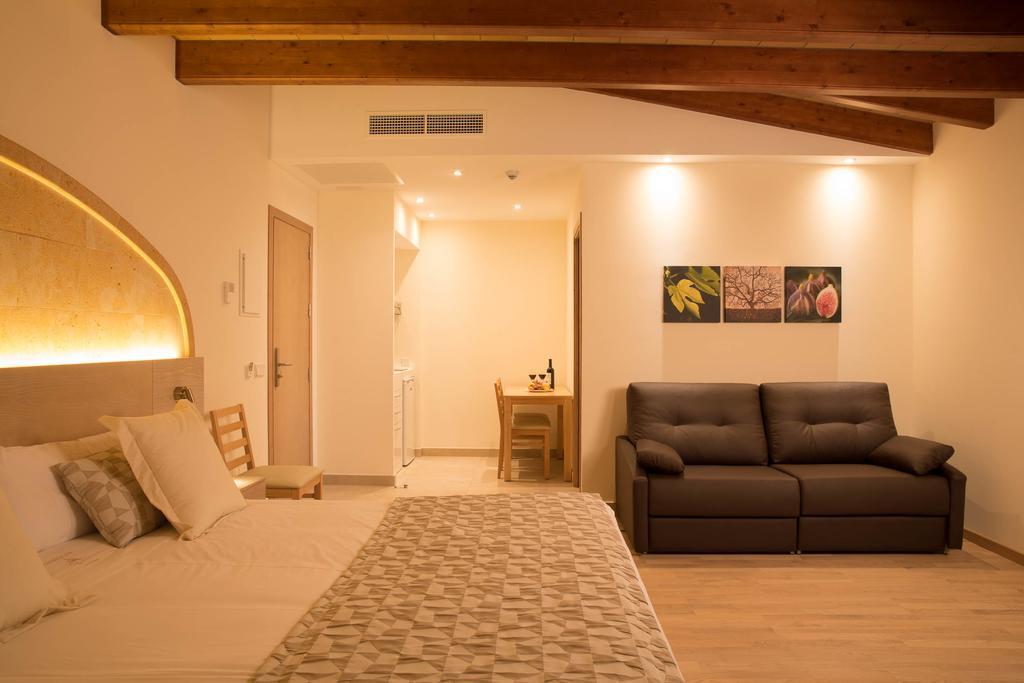 Agroturismo S'Arbocar Sant Llorenc Des Cardassar Exterior foto