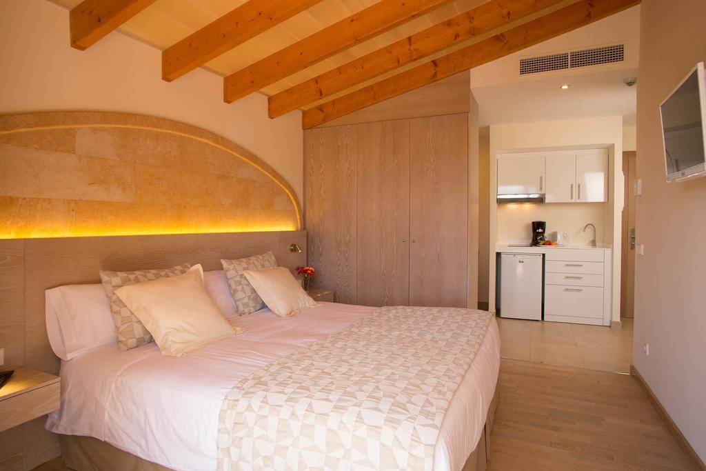 Agroturismo S'Arbocar Sant Llorenc Des Cardassar Exterior foto